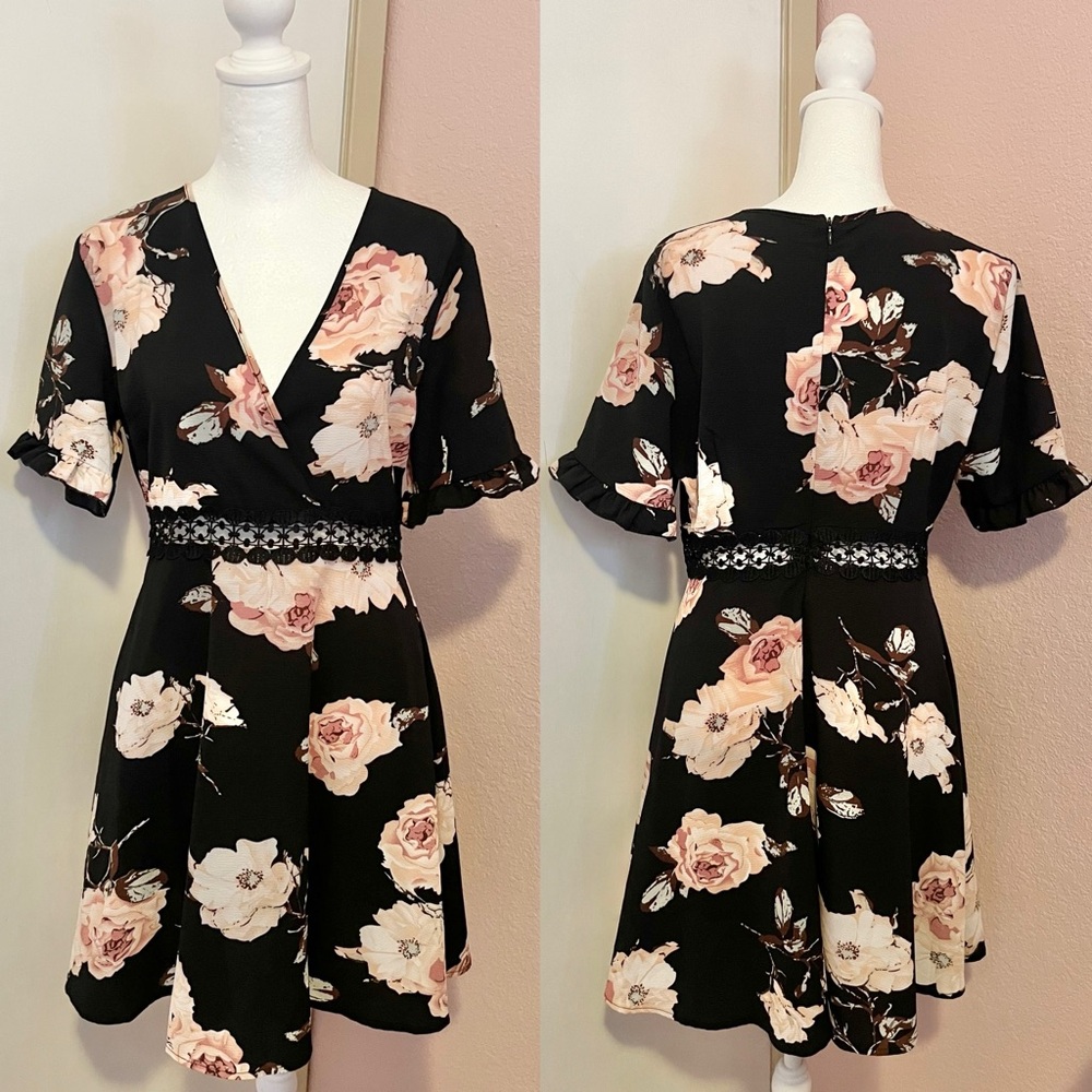 Floral Print Guipure Lace Insert Flounce Sleeve Dress